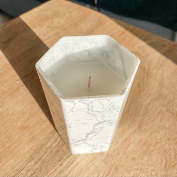 6 pack citronella glass candles with modern marble design. - Picture 2 of 6
